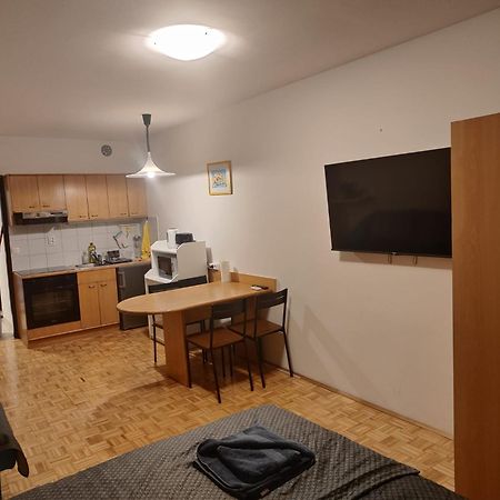 Apartma Luka With Private Parking Izola Kültér fotó