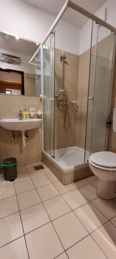 Apartma Luka With Private Parking Izola Kültér fotó
